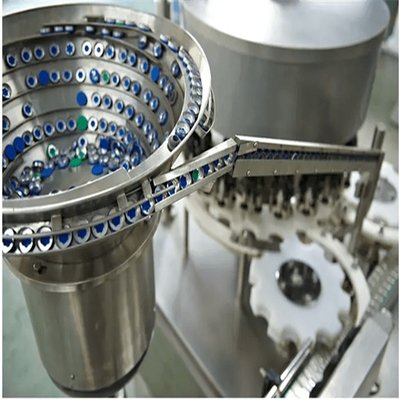 Treament de capsulage de cachetage de machines de Juice Filling Machine de fruit frais complètement automatique complet