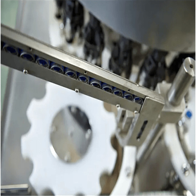 Treament de capsulage de cachetage de machines de Juice Filling Machine de fruit frais complètement automatique complet