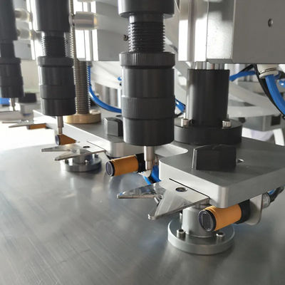 Vide remplissant automatique d'équipement de production de parfum de 4 têtes pratique