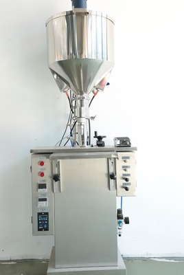 Machine de remplissage liquide cosmétique de pâte quantitative à double fonction
