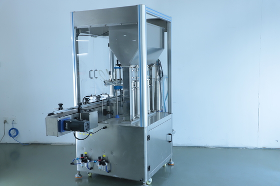 Contrôle liquide cosmétique à grande vitesse de PLC de machine du remplissage 2.2KW