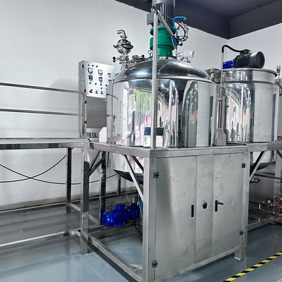 Mélangeur d'émulsifiants cosmétiques en acier inoxydable avec commande PLC Capacité 5000L